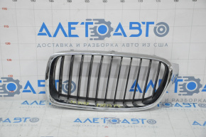 Radiator grill left BMW 3 F30 4d 12-18