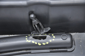Nissan Pathfinder 13-16 air intake housing fracture