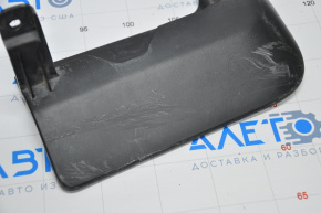 Mudguard front right Nissan Pathfinder 13-20 scratches