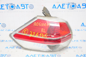 Light outer wing left Nissan Rogue 14-16 chip on glass