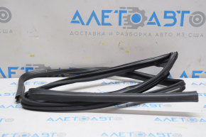 Front left windshield seal for Honda CRV 12-15