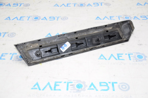 Lower left rear fender molding for a 1919 VW Beetle (no chrome)