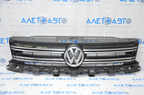 Radiator grill assembly VW Tiguan 12-18 rest with badge