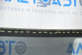 Windshield VW Tiguan 09-18 SAINT-GOBANA SEKURIT, air on the edge, chips, scratches