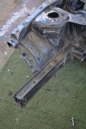 Front right quarter Mercedes CLA 14-19 graphite