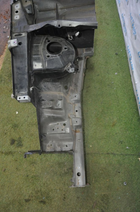 Quarter front right Mitsubishi Outlander 14-15 black