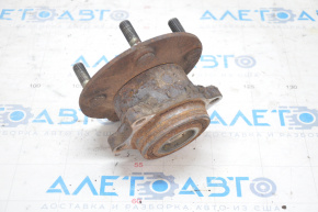 Rear left hub Mitsubishi Outlander 14-20 AWD, rusty