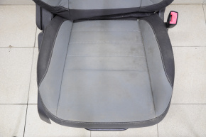Passenger seat Ford Escape MK3 13-15 without airbag, mechanical, cloth black-gray, for dry cleaning