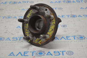 Rear left hub GMC Terrain 10-17 AWD, rusty, broken ABS sensor, broken bolt