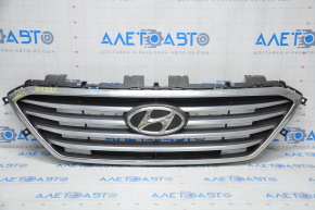 Radiator grill with emblem Hyundai Sonata 15-17 SE chrome, broken fastener, swollen chrome, bumps
