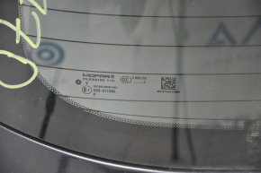 Rear glass of the tailgate Jeep Renegade 15-15 tinted, minor scratches