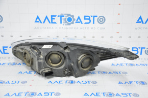 Headlight front right bare Ford Focus mk3 15-18 rest halogen light, breakage krep