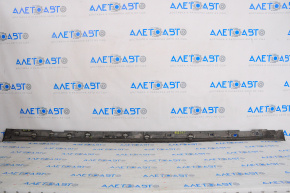 Right threshold pad Mazda 6 13-21 fractures