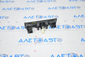 USB Hub Toyota Prius V 12-17 Dark Gray