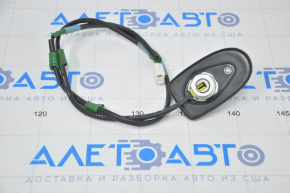Antenna socket Toyota Prius V 12-17 without navigation