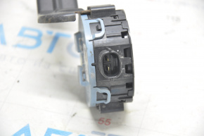 Toyota Prius V 12-14 Warning Signal
