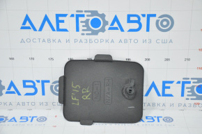 Right arch trim plug Hyundai Sonata 15-15