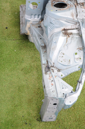 Quarter front left Toyota Prius 50 16-22 green