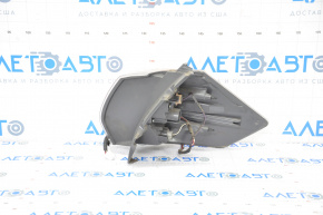 Light outer wing left Nissan Rogue 14-16 water damage
