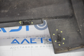 Front right threshold Jeep Compass 11-16 structure, broken fastener