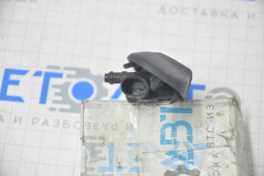 Windshield washer nozzle left VW Jetta 11-18 USA with heating