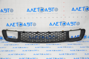 Lower grille of the front bumper Jeep Grand Cherokee WK2 14-16 open, under hooks, crack in fastening