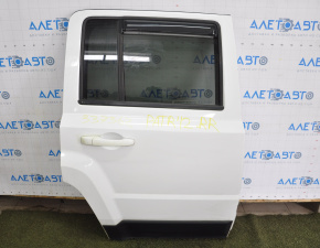 Door assembly rear right Jeep Patriot 11-17 white PW7