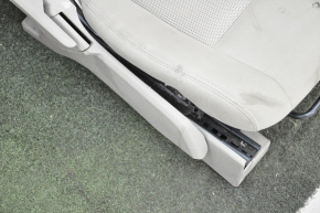 Passenger seat Jeep Patriot 11-14 without airbag mechanic cloth beige under chemical tear breakage nakad