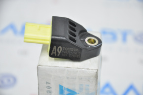 Airbag sensor center pillar right Toyota Prius 30 10-15