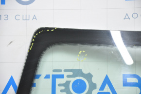 Windshield VW Jetta 11-16 USA air on edges, sand