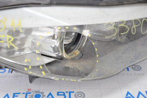 Front right headlight complete BMW 5 F10 11-13 xenon, with mount, broken glass, oxidized