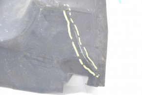 Left radiator deflector VW Jetta 11-14 USA tear, broken fastener