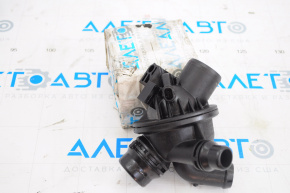Thermostat housing BMW 5 F10 11-16 3.0T N55