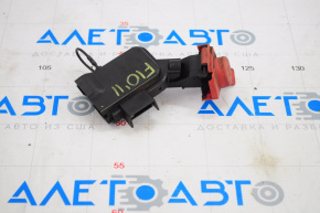 Positive terminal console BMW 5 F10 09-17