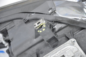 Front right headlight complete Infiniti QX30 17- halogen, break in housing