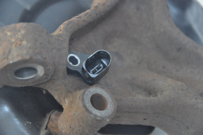 Trunnion with hub rear right VW Passat b7 12-15 USA rusty, with casing and ABS sensor