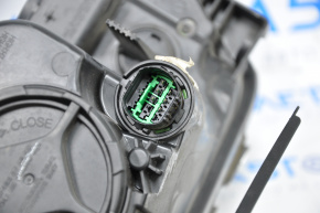 Headlight front right bare Kia Optima 16-18 USA prerest halogen with overlay, scratches on glass
