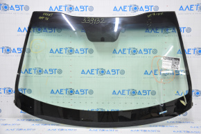 Windshield Kia Optima 16-18 sand, scratches