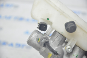 Ford Ecosport 18-22 Master Brake Cylinder with Reservoir