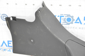 Ford Focus mk3 11-18 4d trunk opening trim left scratches, broken fastener