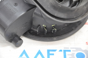Fuel filler flap Ford Focus mk3 11-18 4d complete, broken latches