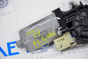 Motor for adjusting the lower cushion of the driver's seat Ford Fusion mk5 17-20 rear