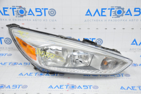 Headlight front right bare Ford Focus mk3 15-18 rest halogen light, spider web, opened