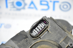 Headlight front right bare Ford Focus mk3 15-18 rest halogen light, spider web, opened
