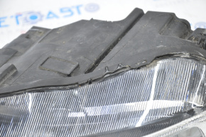 Headlight front right bare Ford Focus mk3 15-18 rest halogen light, spider web, opened