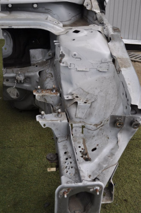 Front quarter left Ford Fusion mk5 13-20 white YZ