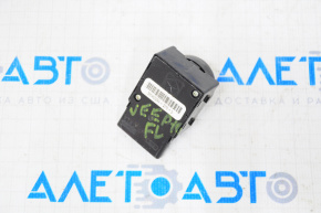 Driver's seat lumbar support cushion inflation control buttons Jeep Grand Cherokee WK2 14-21