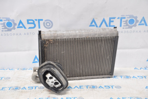 Audi Q5 8R 09-17 Evaporator with Valve