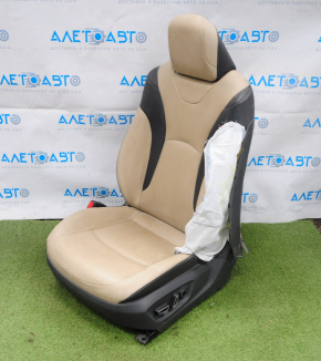 Driver's seat Toyota Prius 50 16-18 without airbag, electric, leather beige with black, shot