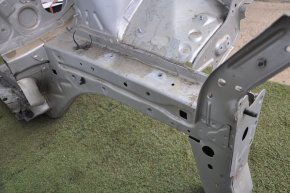 Quarter front left Nissan Sentra 13-19 1.8 silver